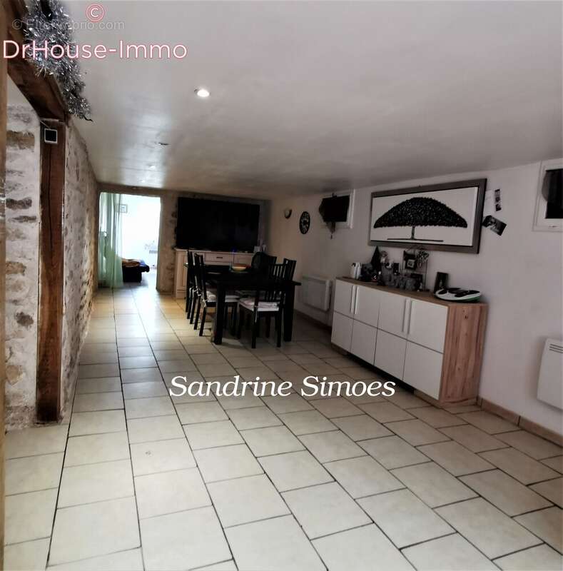 Maison à LA TRIMOUILLE