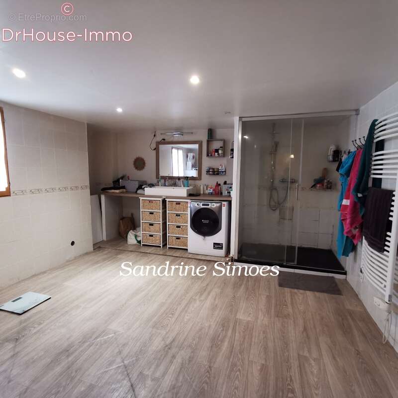 Maison à LA TRIMOUILLE