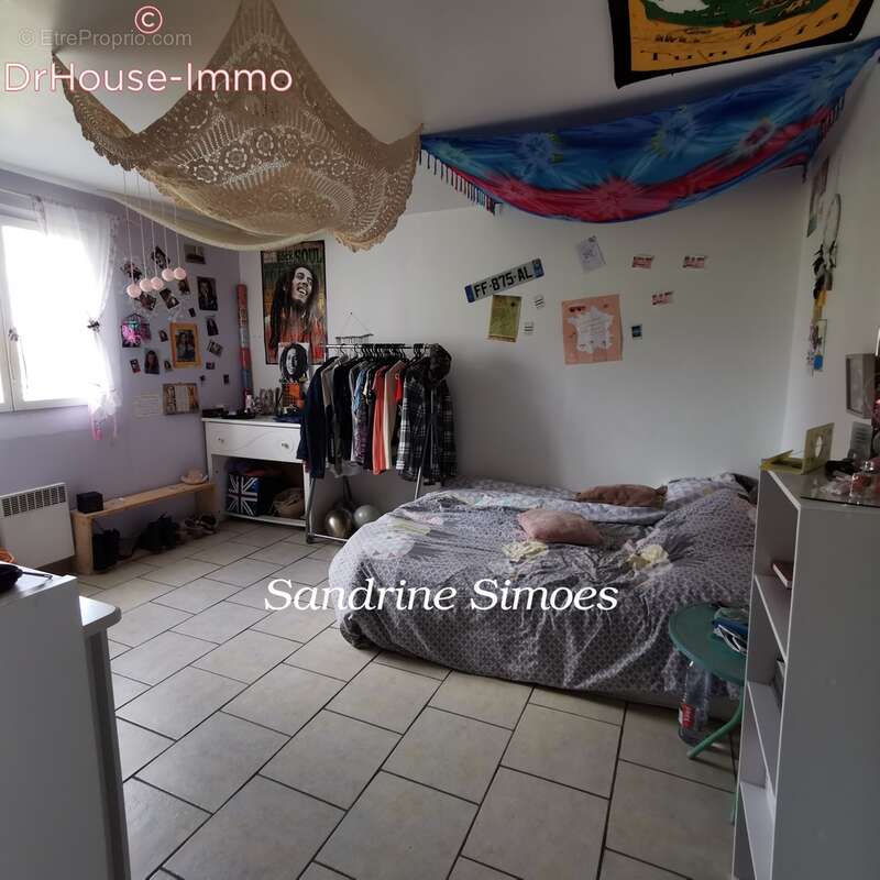 Maison à LA TRIMOUILLE