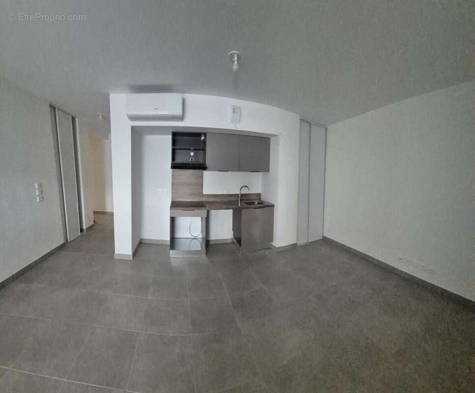 Appartement à AIMARGUES