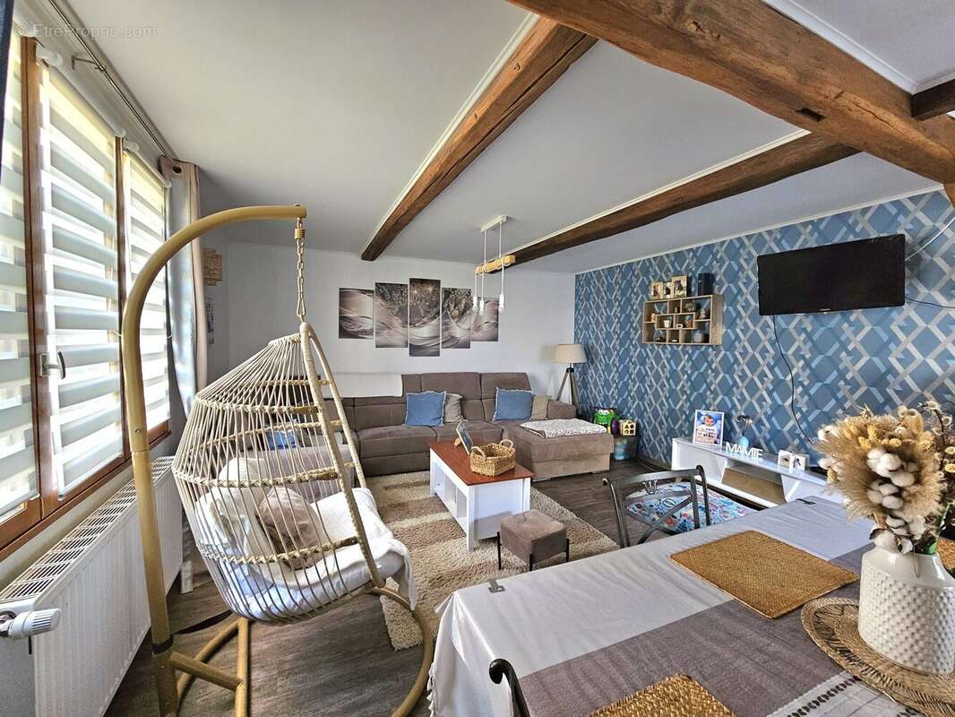 Maison à CHAUMONT-PORCIEN