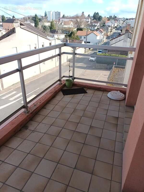 Appartement à MONTCEAU-LES-MINES