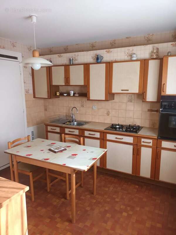 Appartement à MONTCEAU-LES-MINES