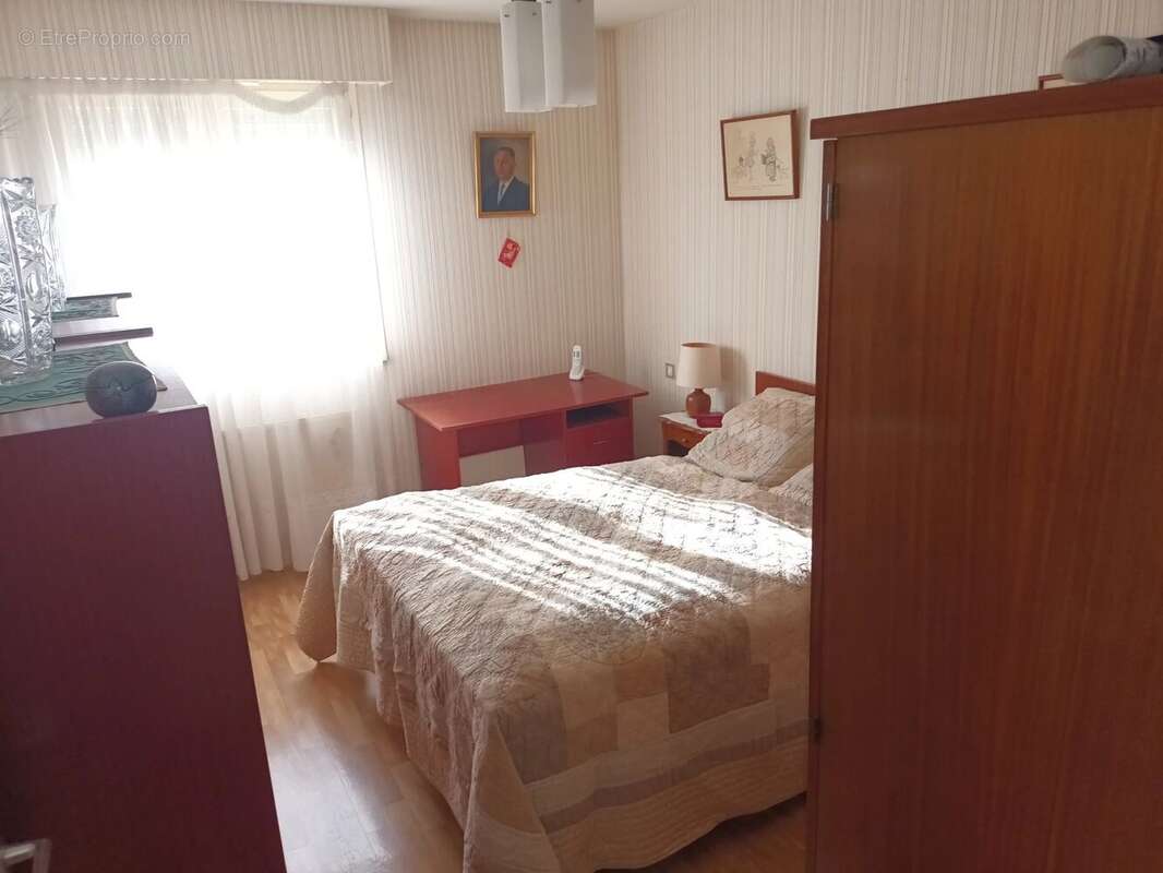 Appartement à MONTCEAU-LES-MINES