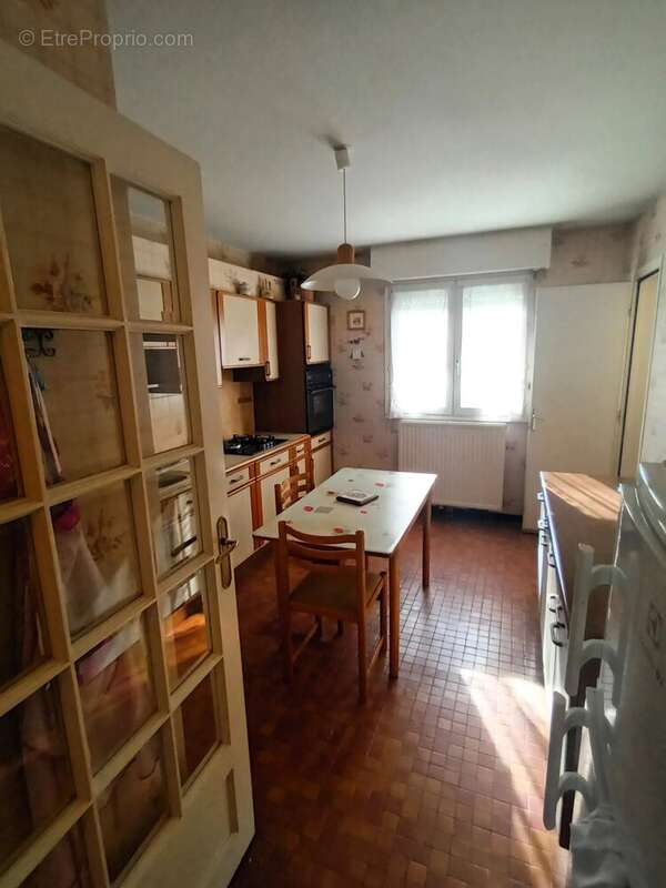 Appartement à MONTCEAU-LES-MINES