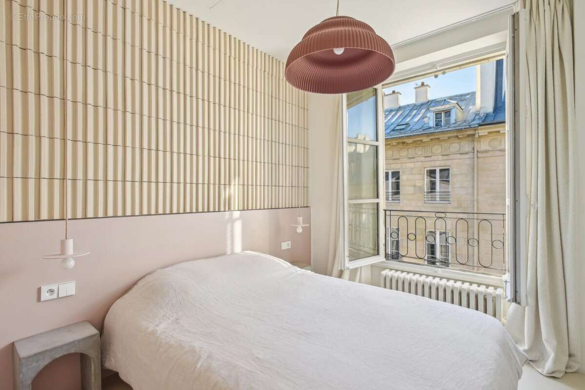 Appartement à PARIS-6E