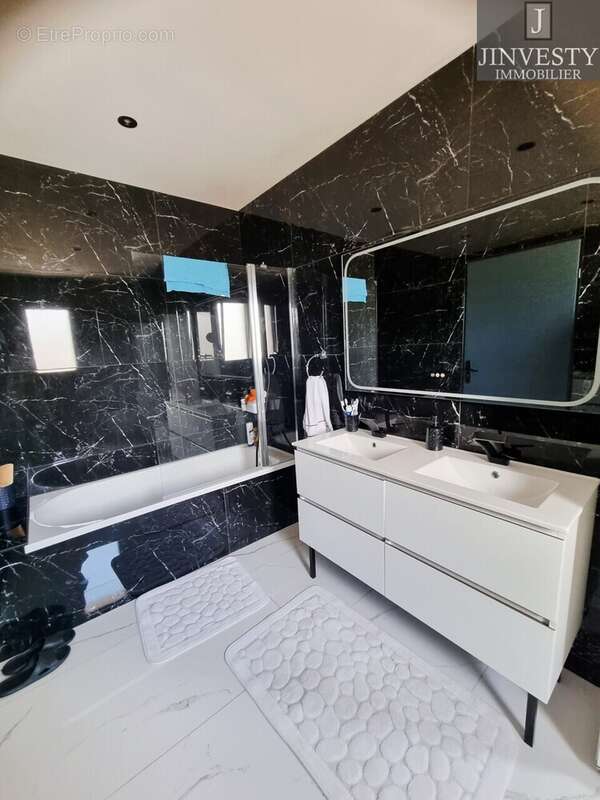 Maison à PONT-SCORFF