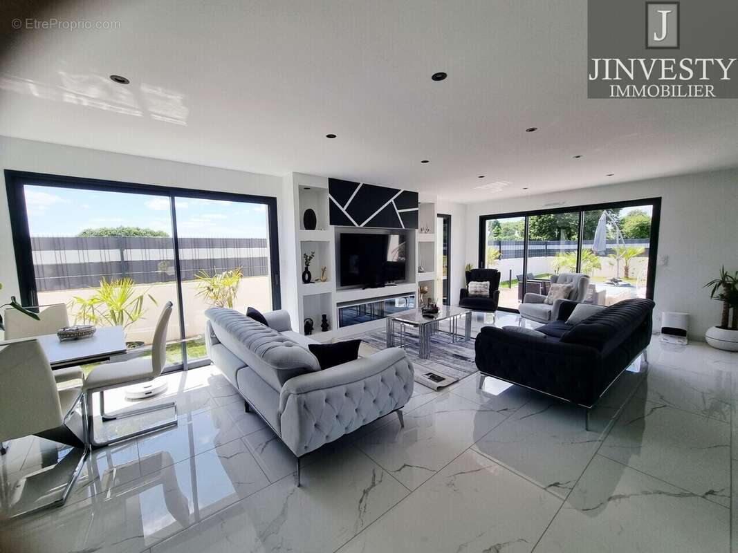 Maison à PONT-SCORFF