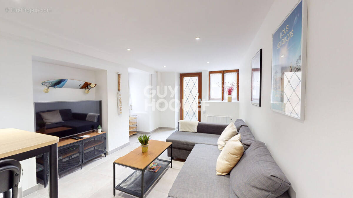 Maison à PLOMBIERES-LES-DIJON