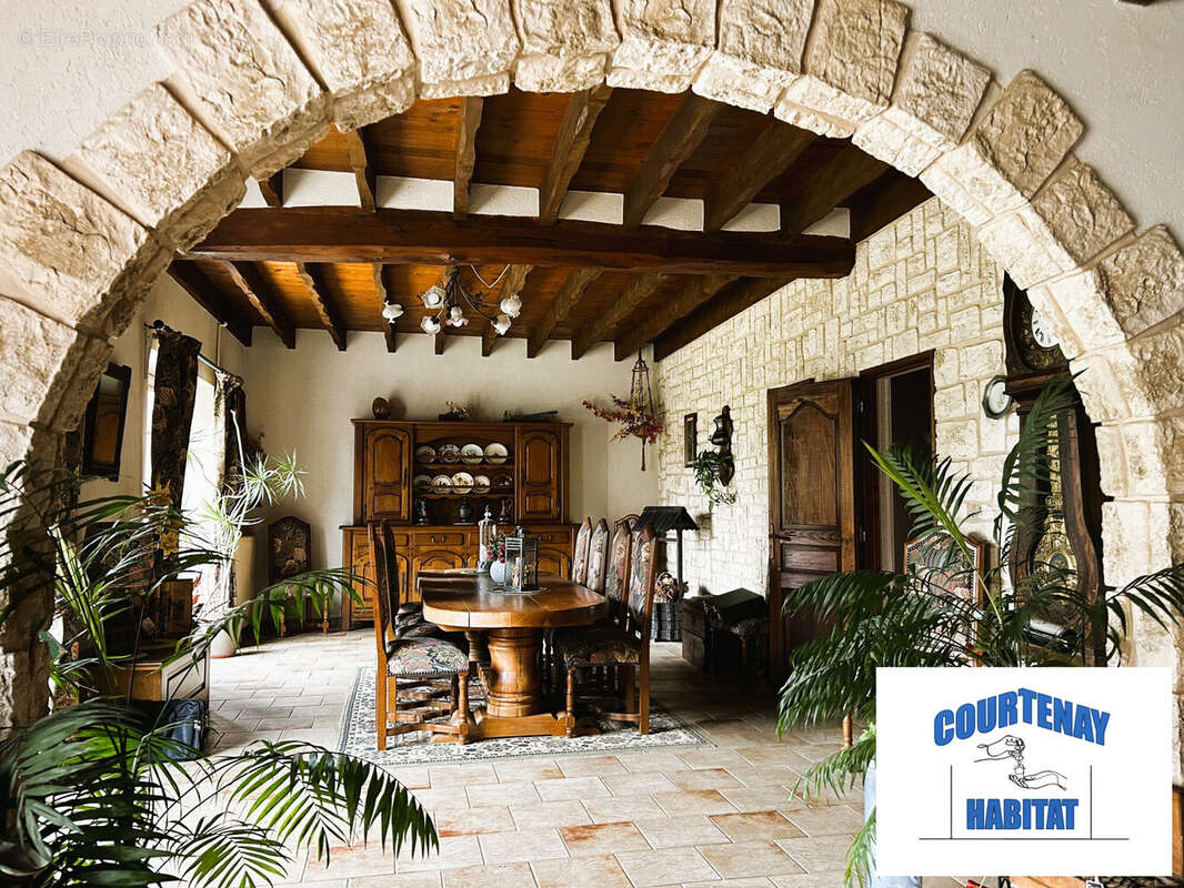 Maison à SAINT-HILAIRE-LES-ANDRESIS