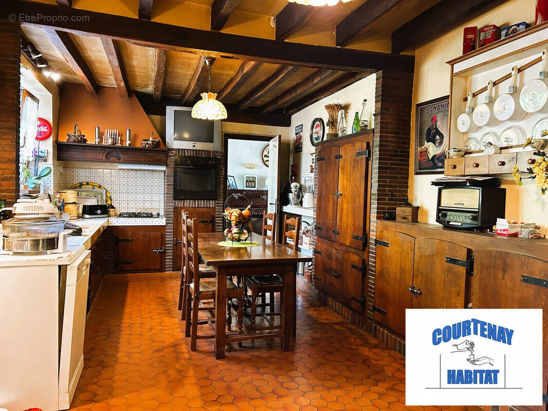 Maison à SAINT-HILAIRE-LES-ANDRESIS