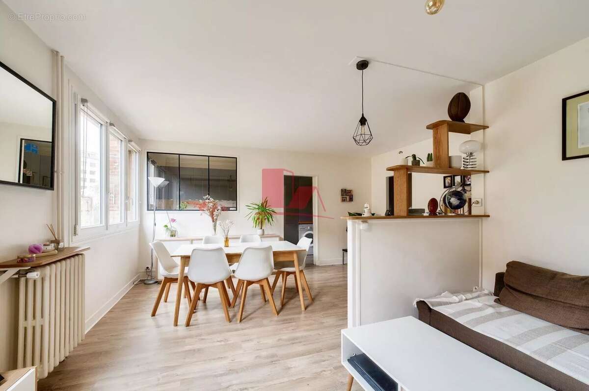 Appartement à ISSY-LES-MOULINEAUX