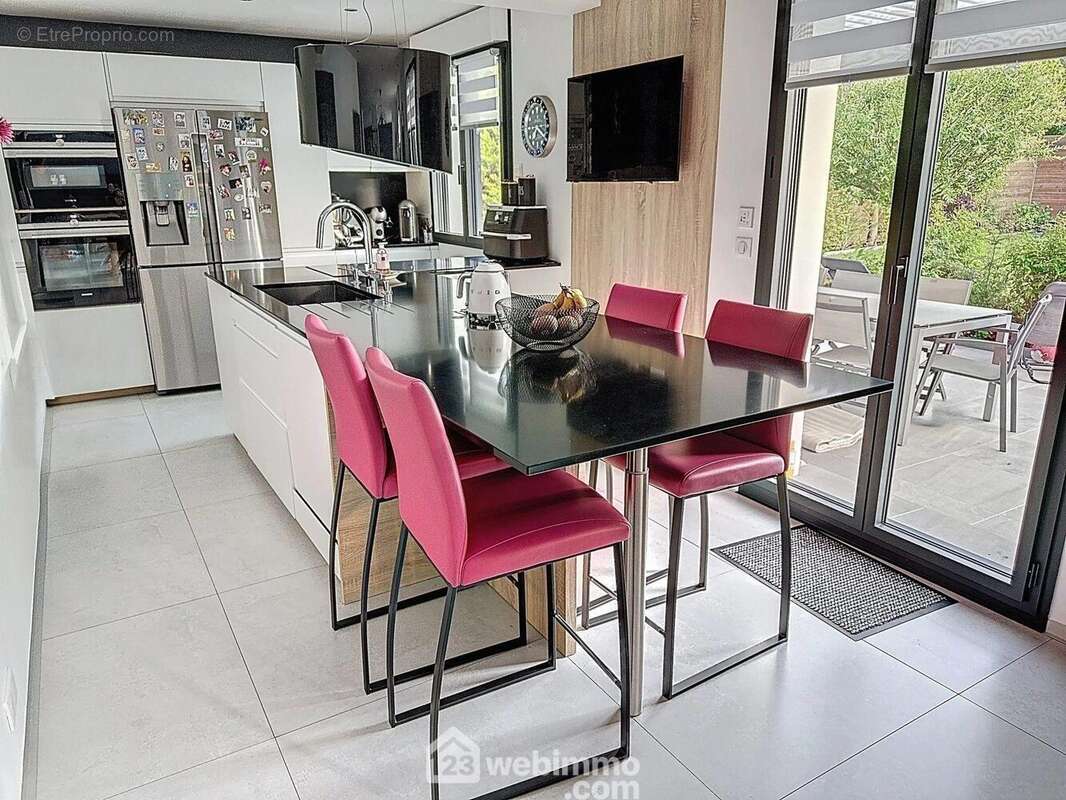 ...totalement aménagée et équipée... - Maison à BONDOUFLE