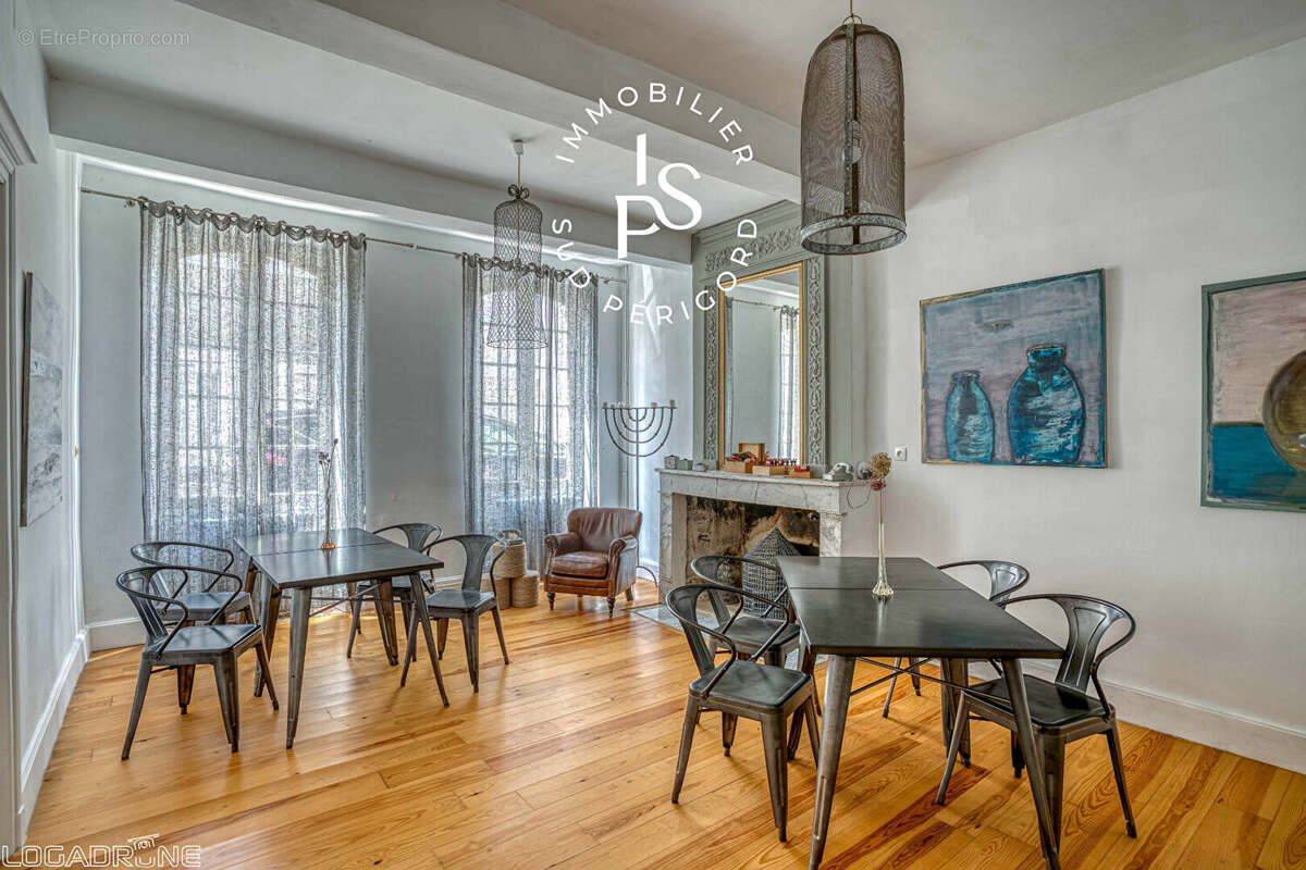 Maison à CASTELJALOUX