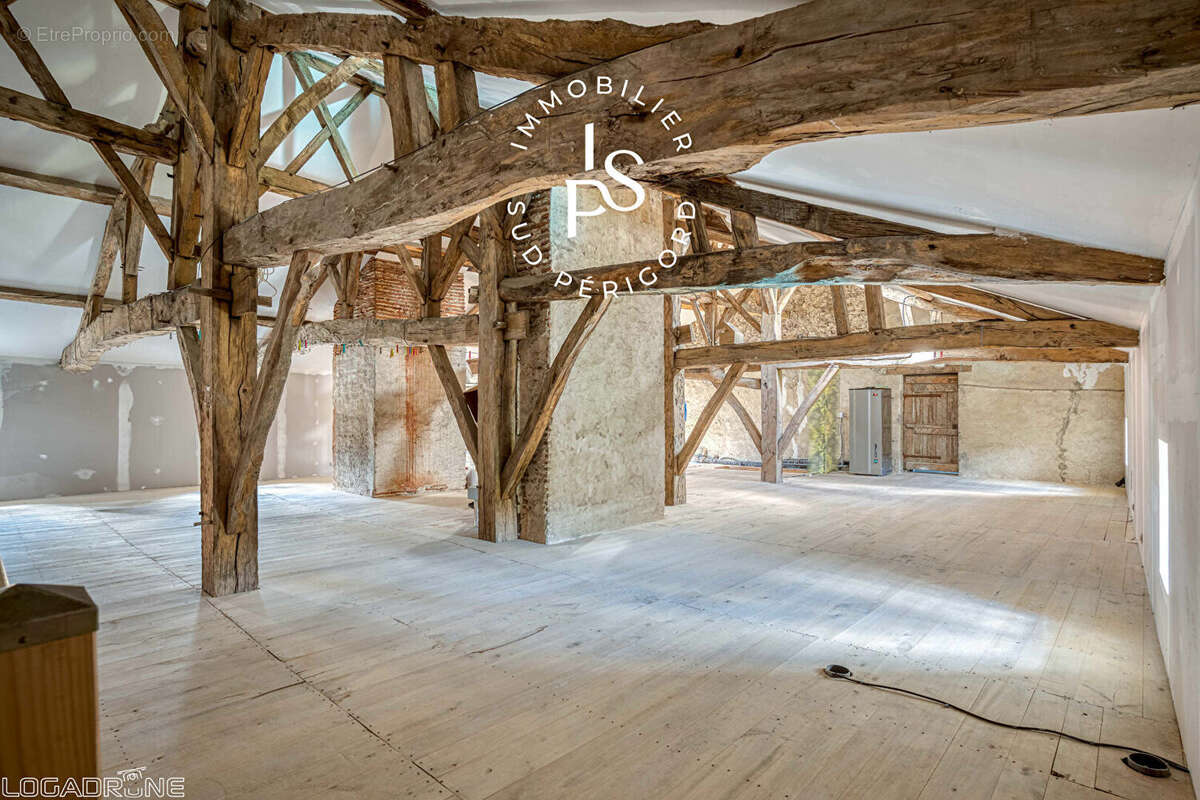 Maison à CASTELJALOUX