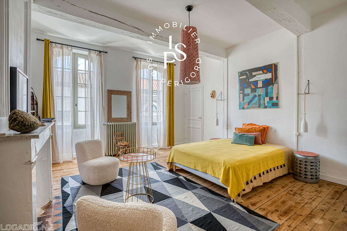 Maison à CASTELJALOUX