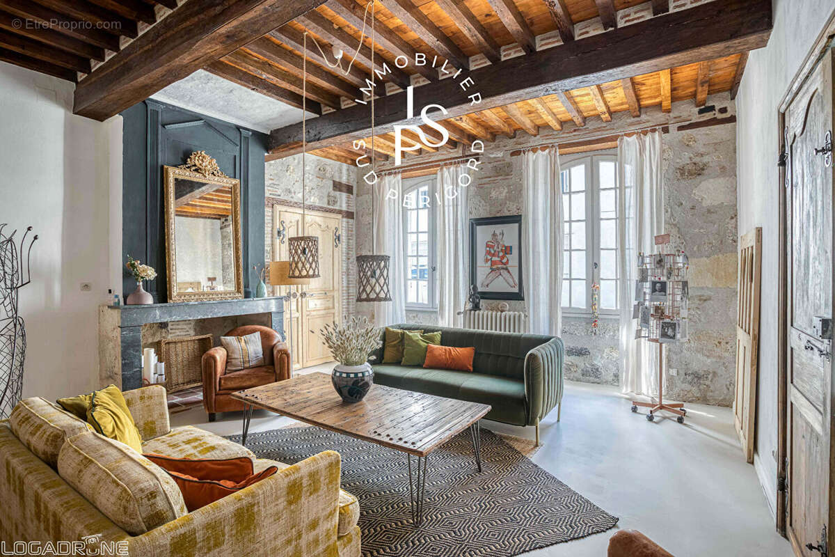 Maison à CASTELJALOUX