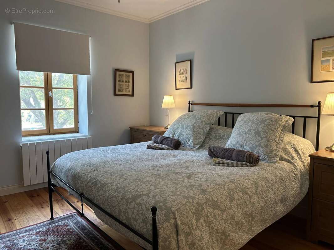 Maison à AUBETERRE-SUR-DRONNE