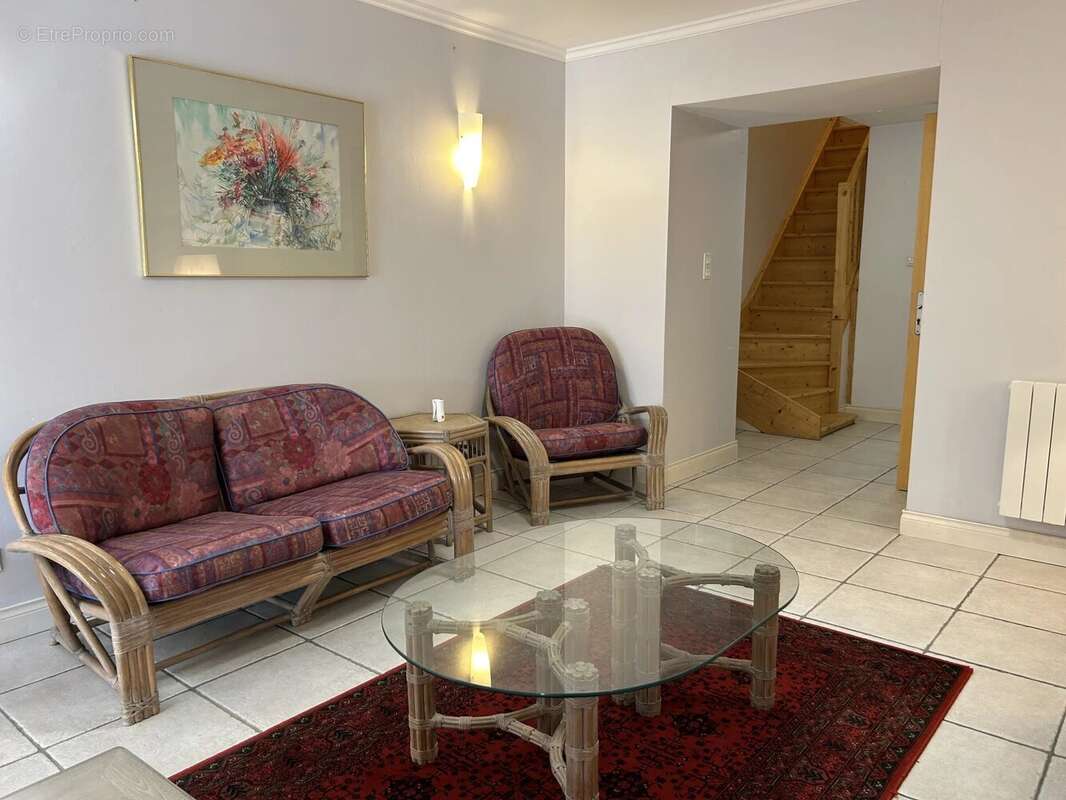 Maison à AUBETERRE-SUR-DRONNE