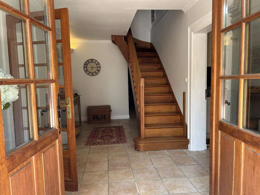 Maison à AUBETERRE-SUR-DRONNE