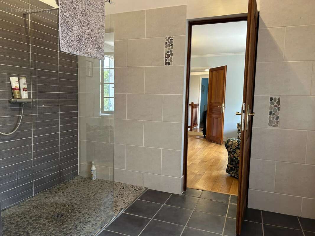 Maison à AUBETERRE-SUR-DRONNE