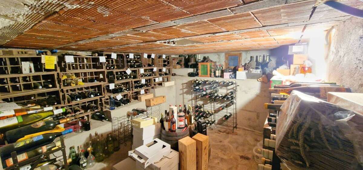 Autre à SAINT-RAPHAEL