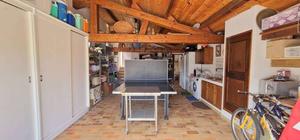 Autre à SAINT-RAPHAEL