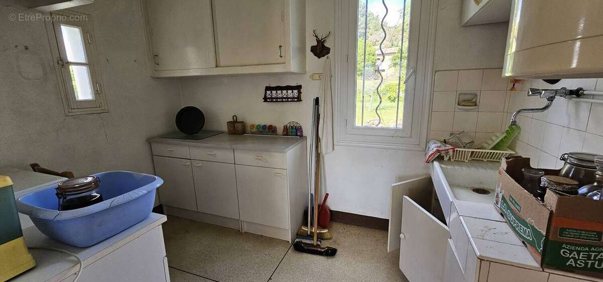 Maison à ROQUEBRUNE-SUR-ARGENS