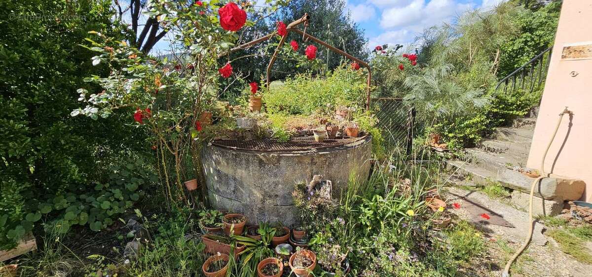Maison à ROQUEBRUNE-SUR-ARGENS