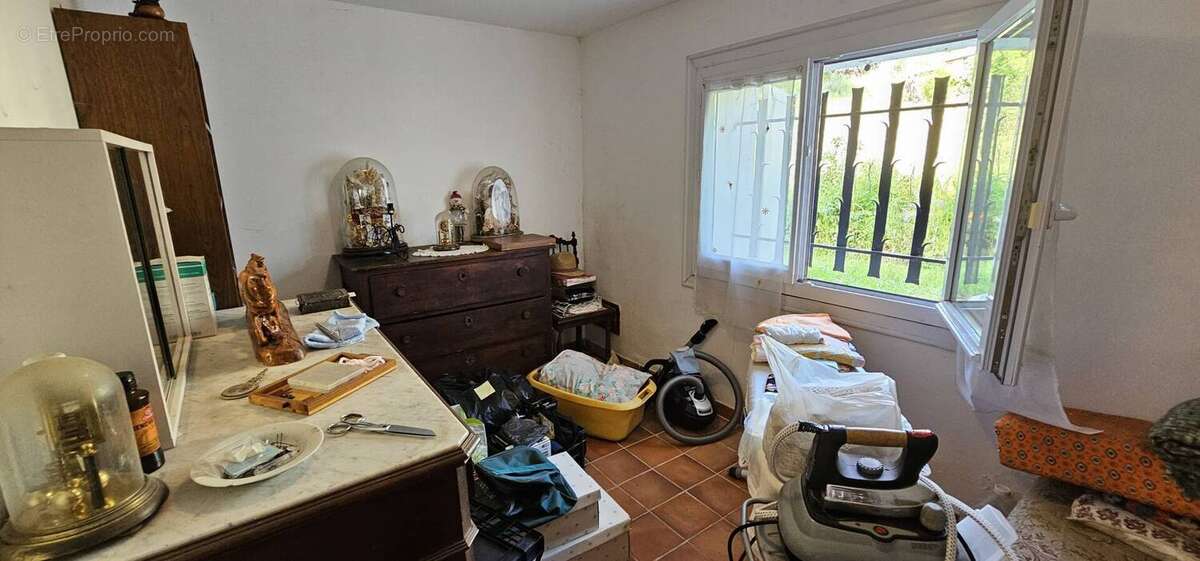 Maison à ROQUEBRUNE-SUR-ARGENS