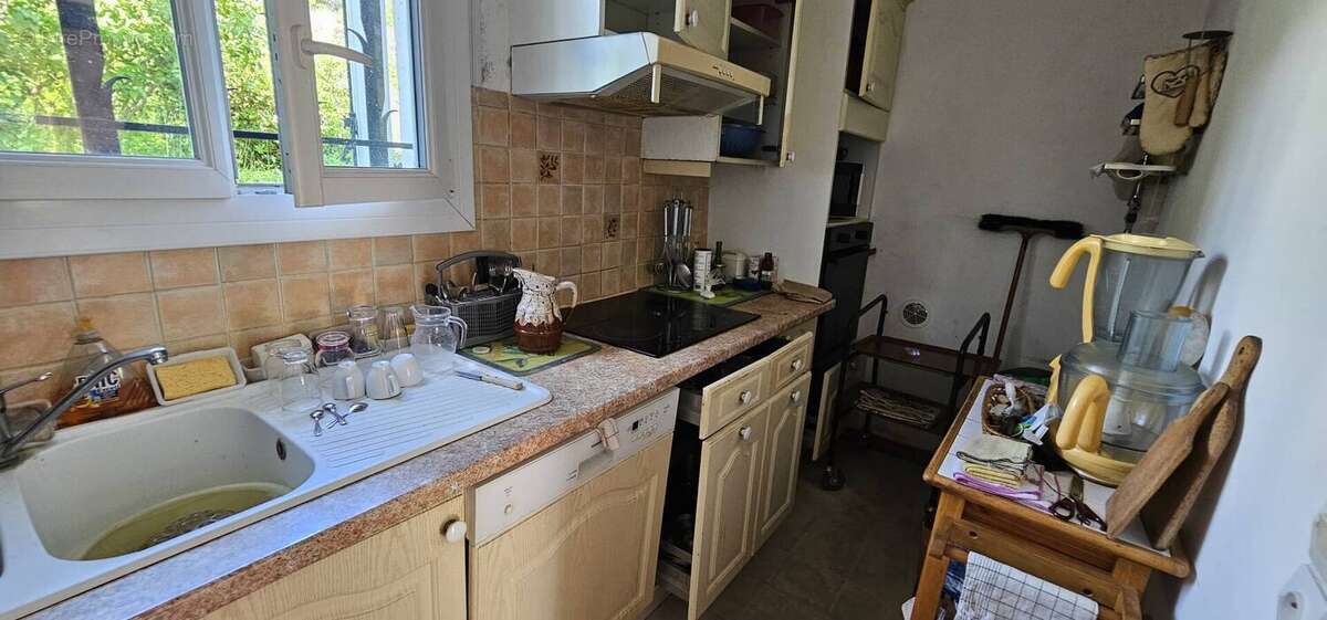 Maison à ROQUEBRUNE-SUR-ARGENS