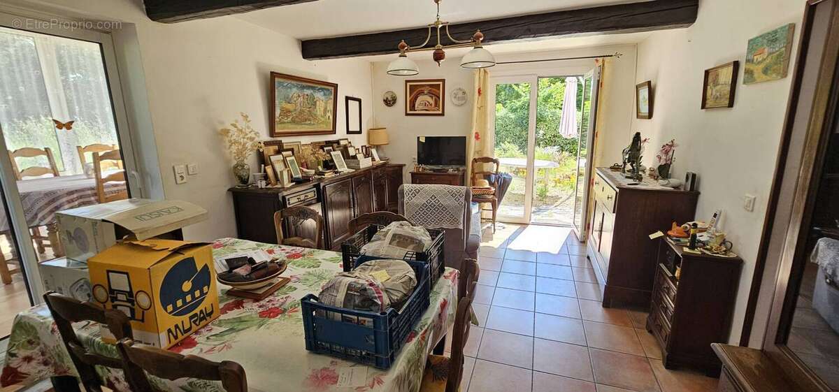 Maison à ROQUEBRUNE-SUR-ARGENS