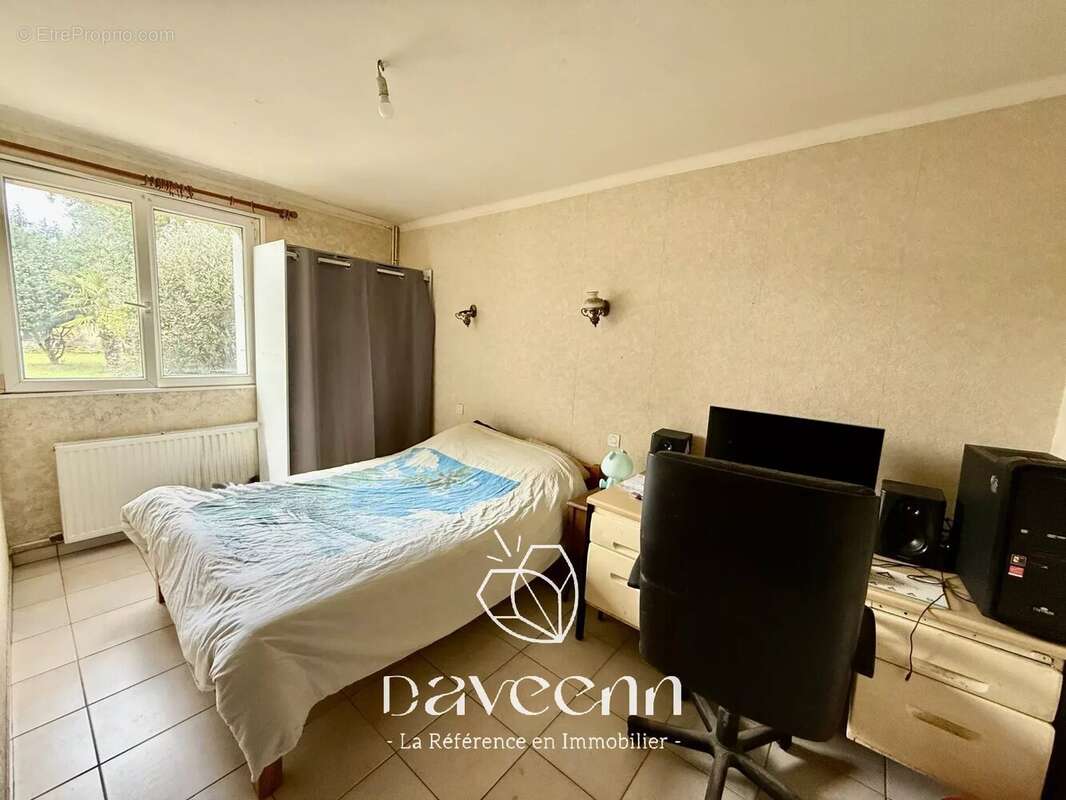 Maison à LOCQUELTAS