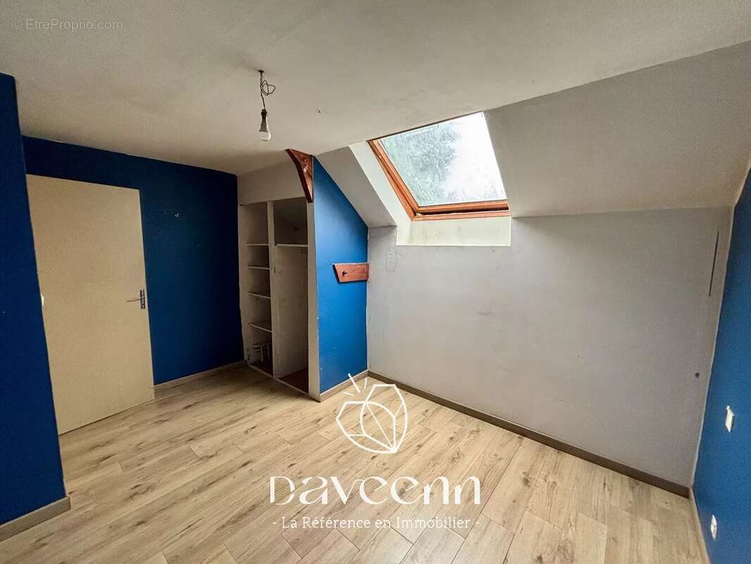 Maison à LOCQUELTAS