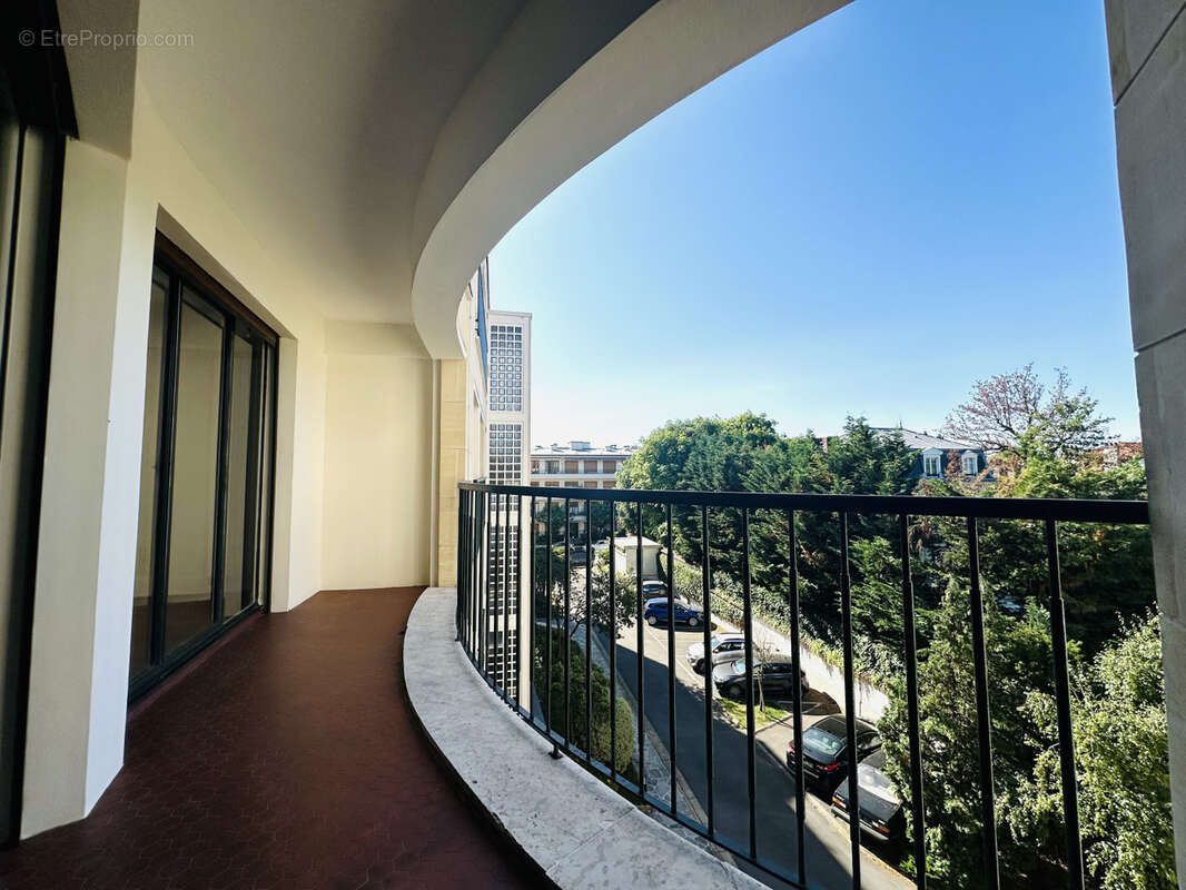 Appartement à NOGENT-SUR-MARNE