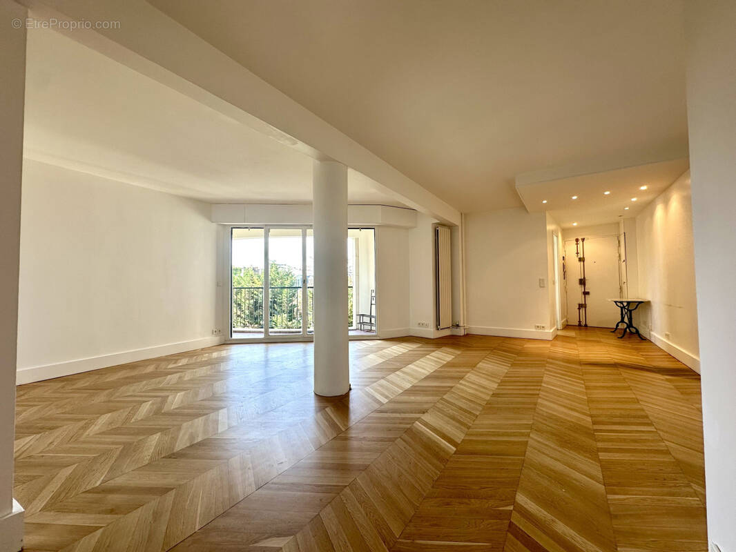 Appartement à NOGENT-SUR-MARNE