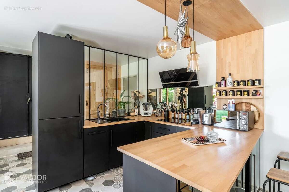 Maison à VILLEFRANCHE-SUR-SAONE