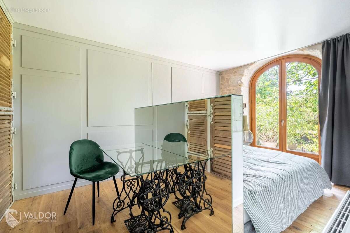 Maison à VILLEFRANCHE-SUR-SAONE