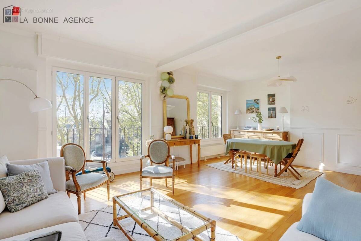 Appartement à VERSAILLES