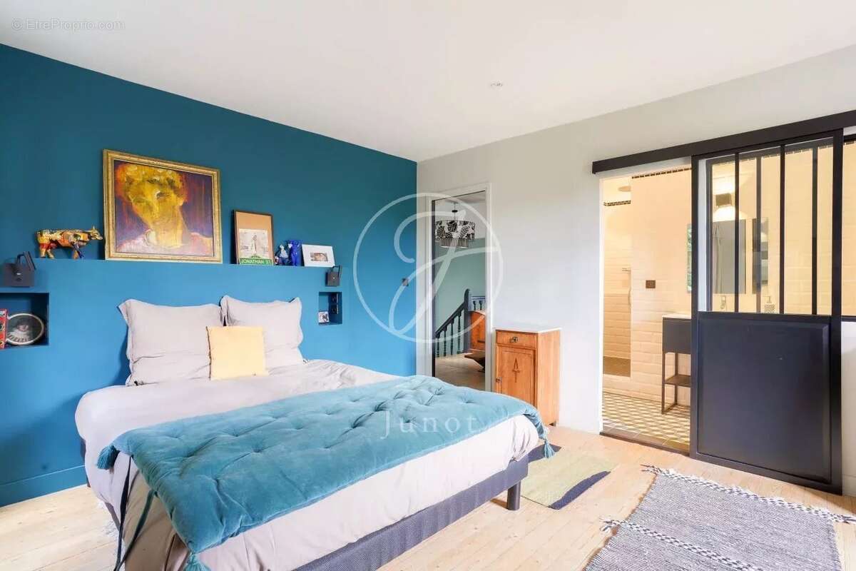 Maison à MARLY-LE-ROI