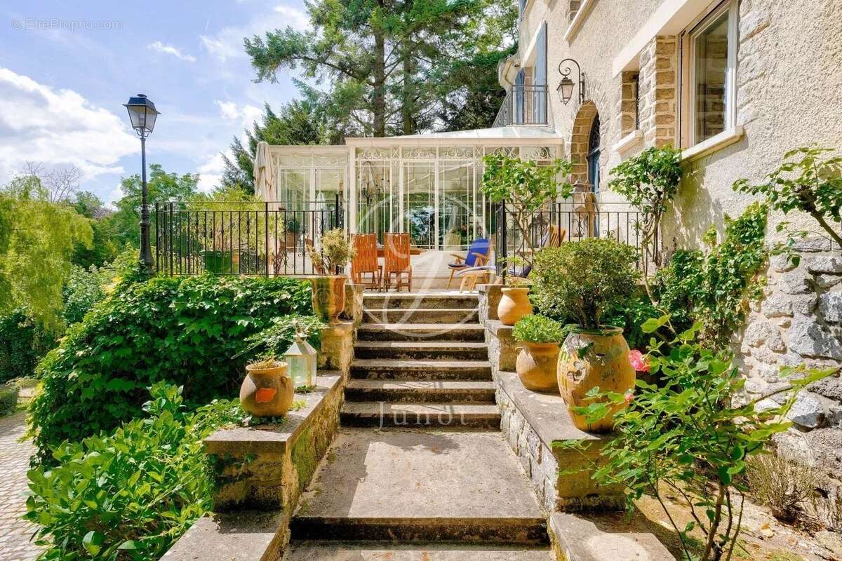 Maison à MARLY-LE-ROI