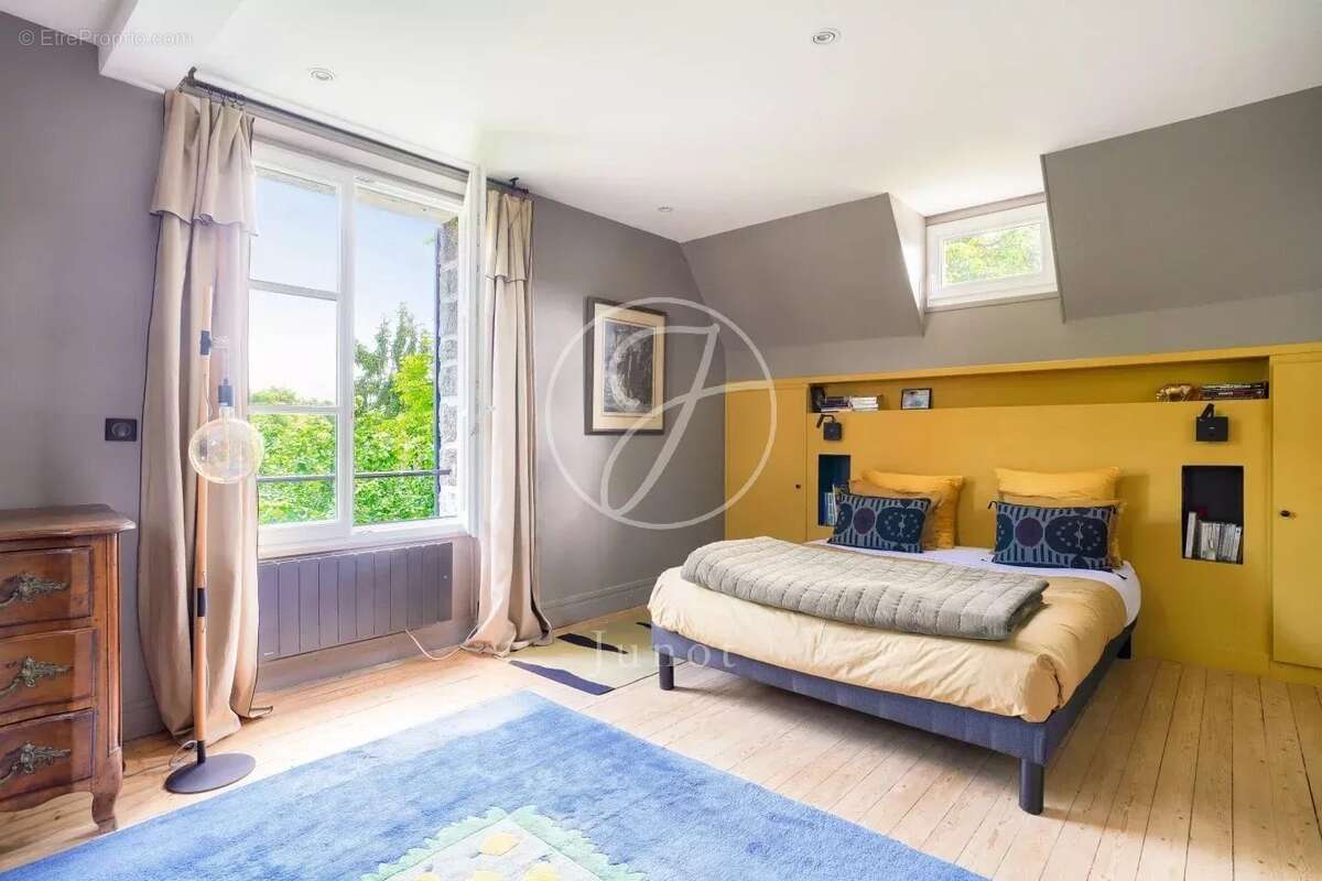 Maison à MARLY-LE-ROI