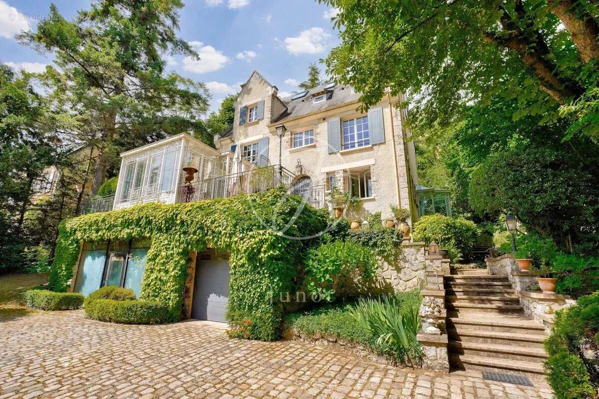 Maison à MARLY-LE-ROI