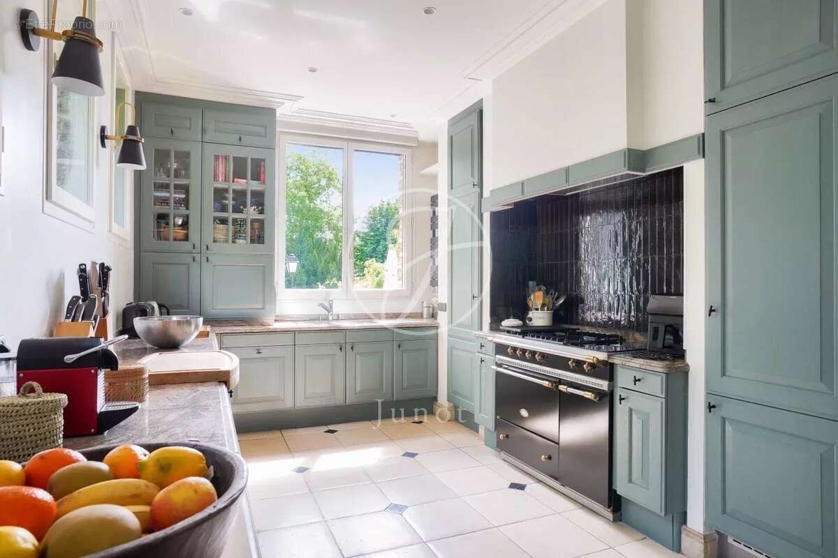 Maison à MARLY-LE-ROI