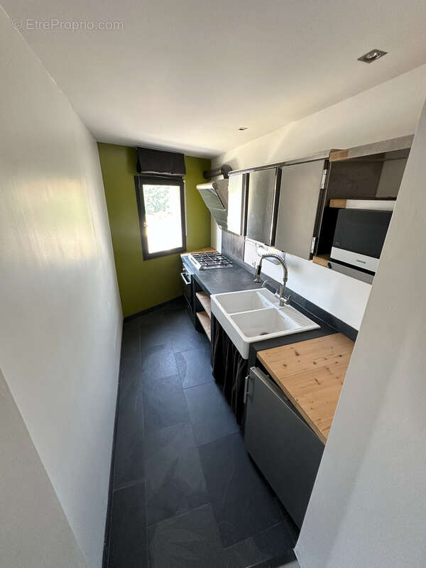 Maison à PEYROLLES-EN-PROVENCE