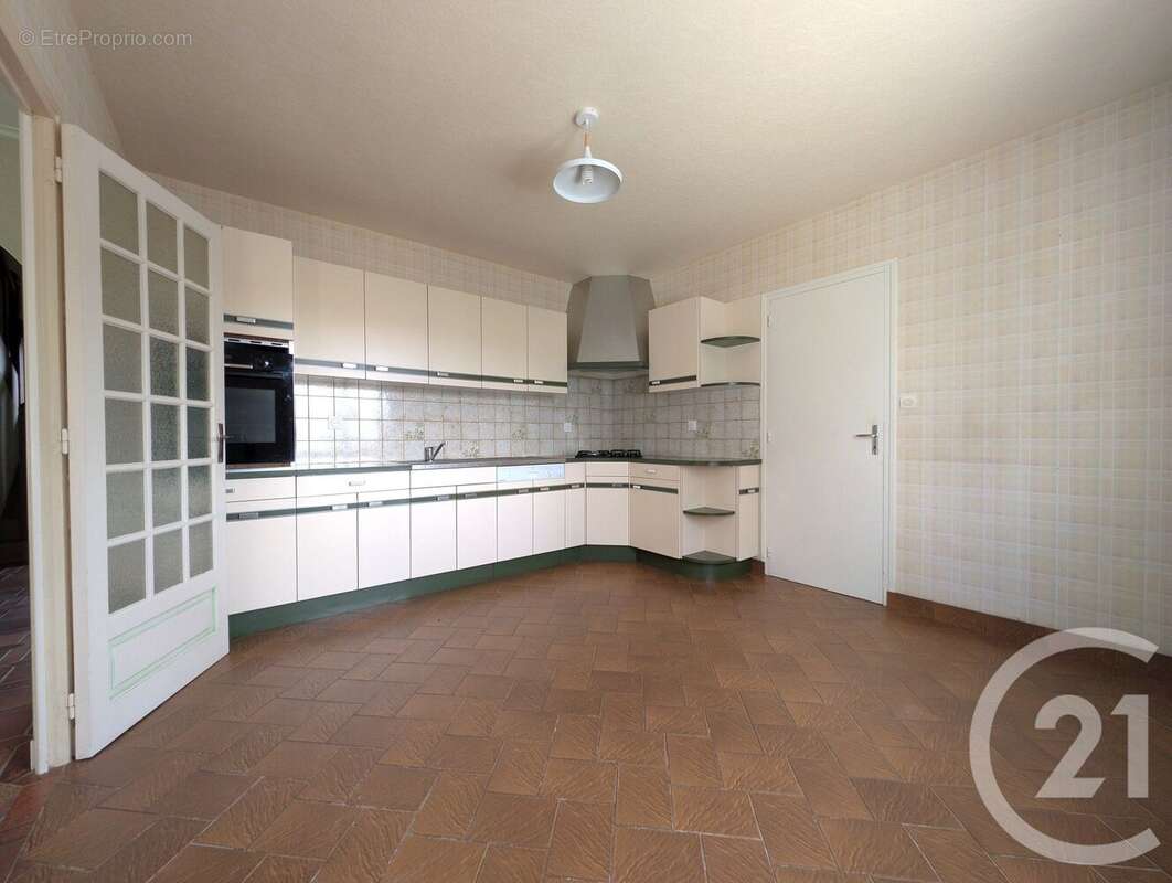 Maison à QUESTEMBERT