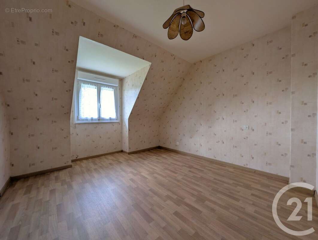 Maison à QUESTEMBERT