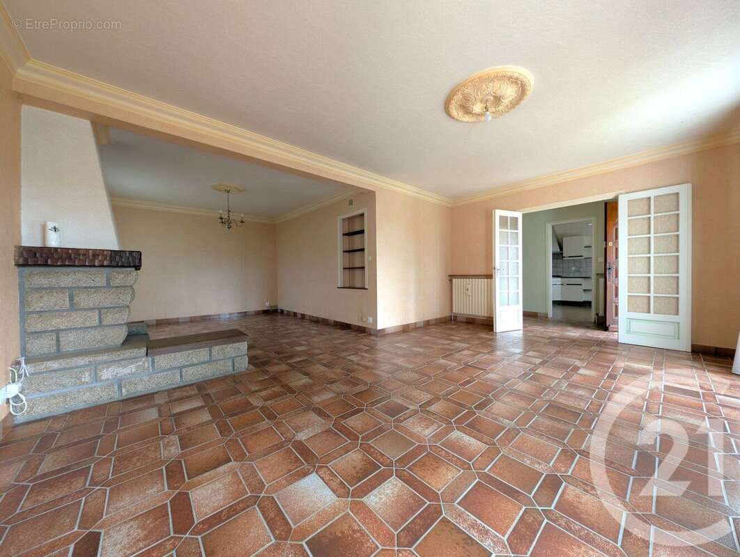 Maison à QUESTEMBERT