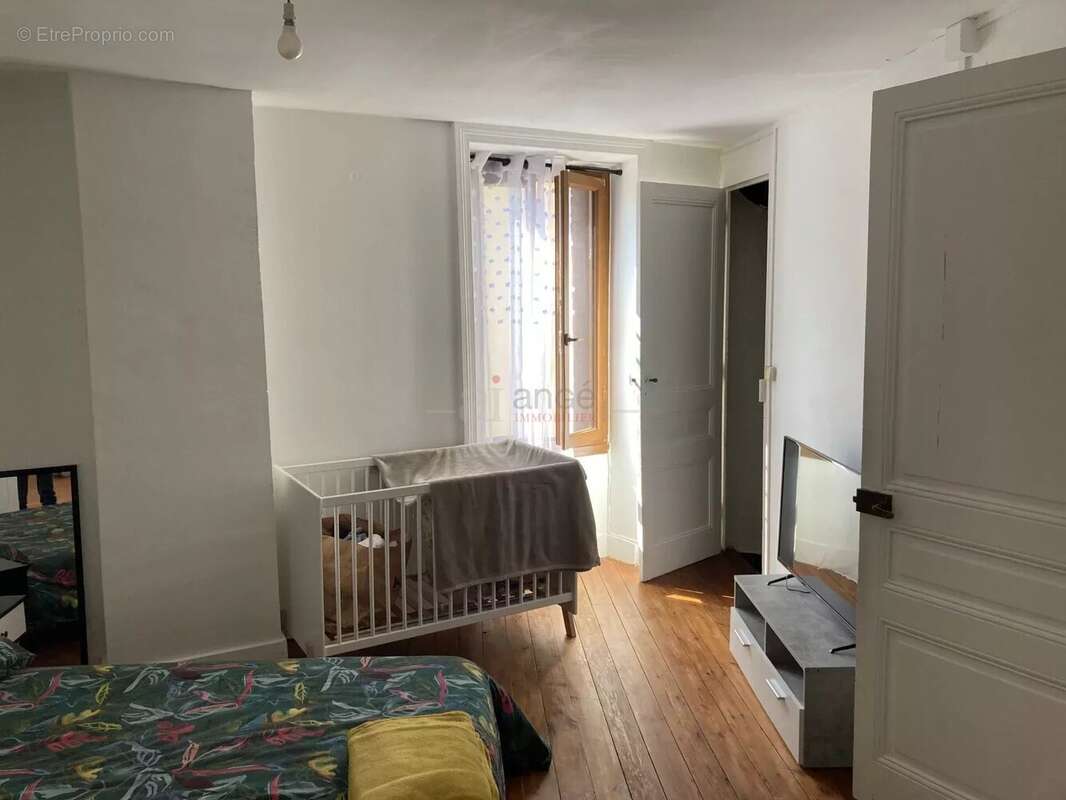 Appartement à AMBERIEU-EN-BUGEY