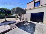 Maison à VILLENEUVE-DE-LA-RAHO